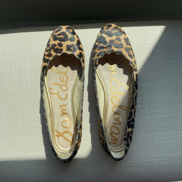 Sam Edelman Alaine calf hair leopard flats. Gently worn. - Picture 4 of 4